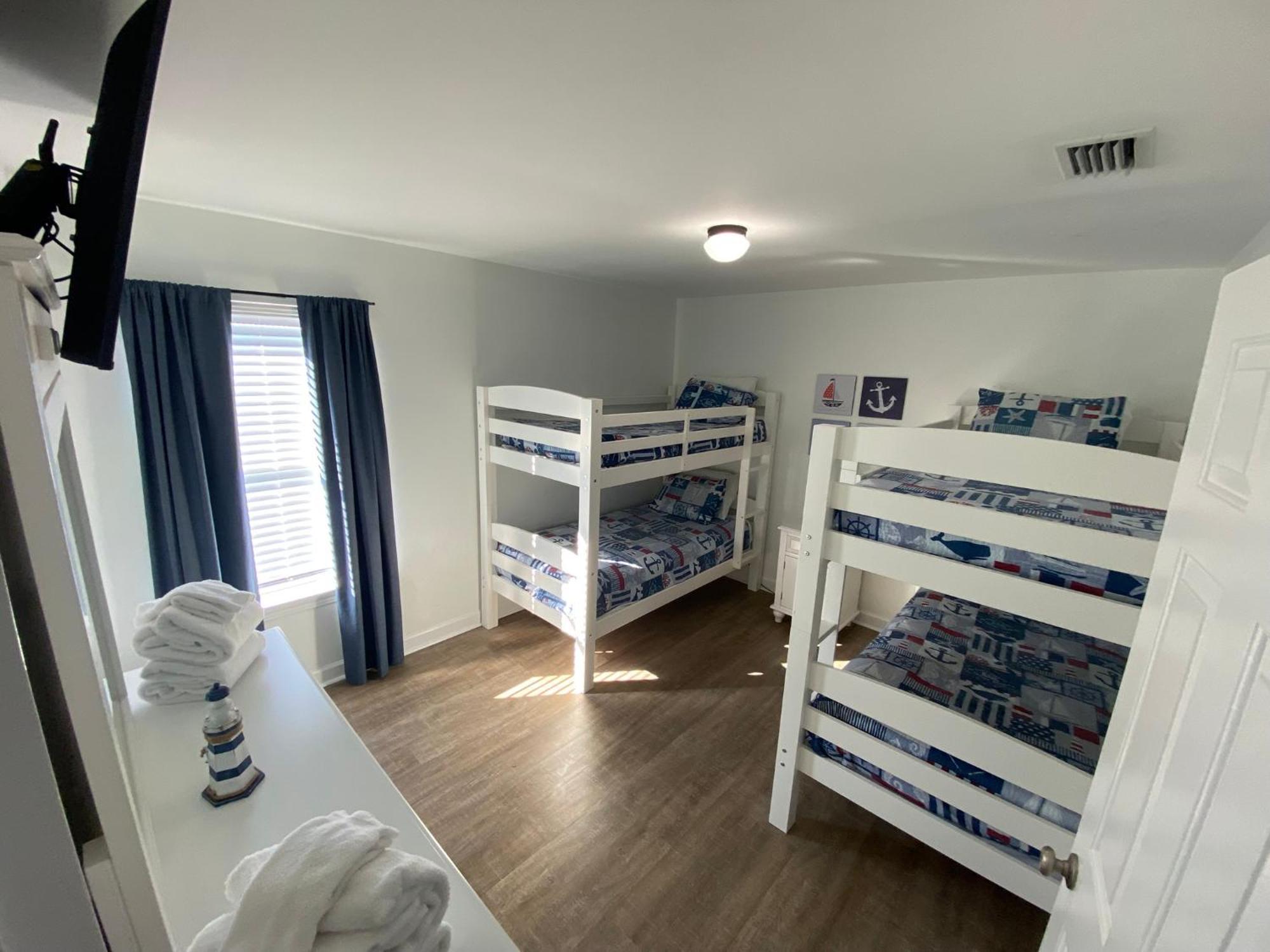 Blue Parrot Villa Галф Шорс Екстериор снимка